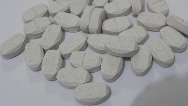 Vicodin Es 7.5